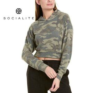 Socialite Long Sleeve Camo Pullover Cropped Hoodie Sweater NWT